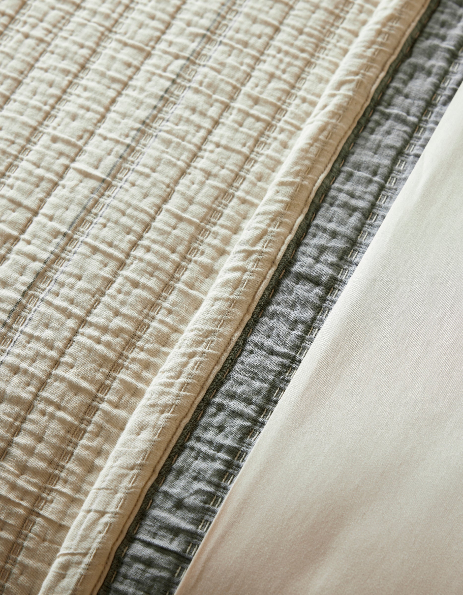Baja Matelasse Coverlet - Image 3