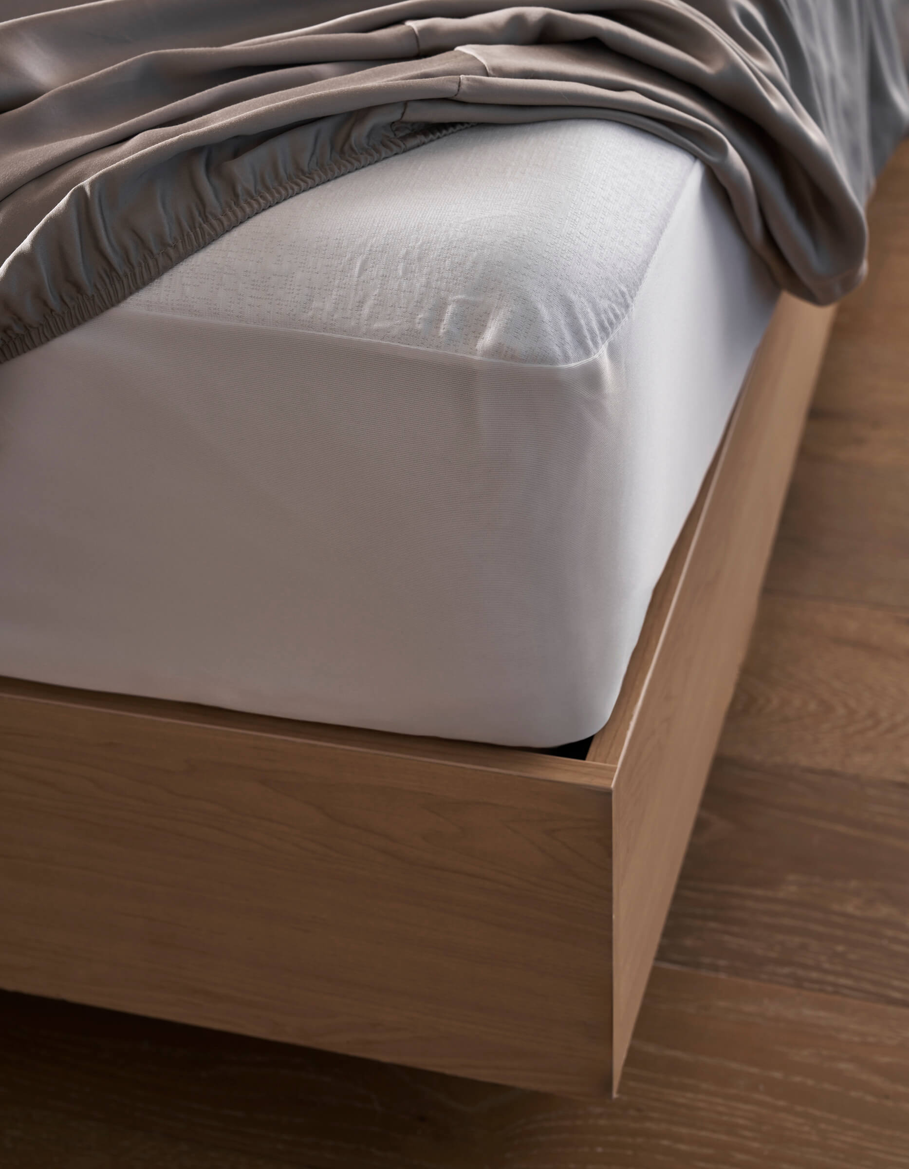 Cooling Mattress Protector - Image 3