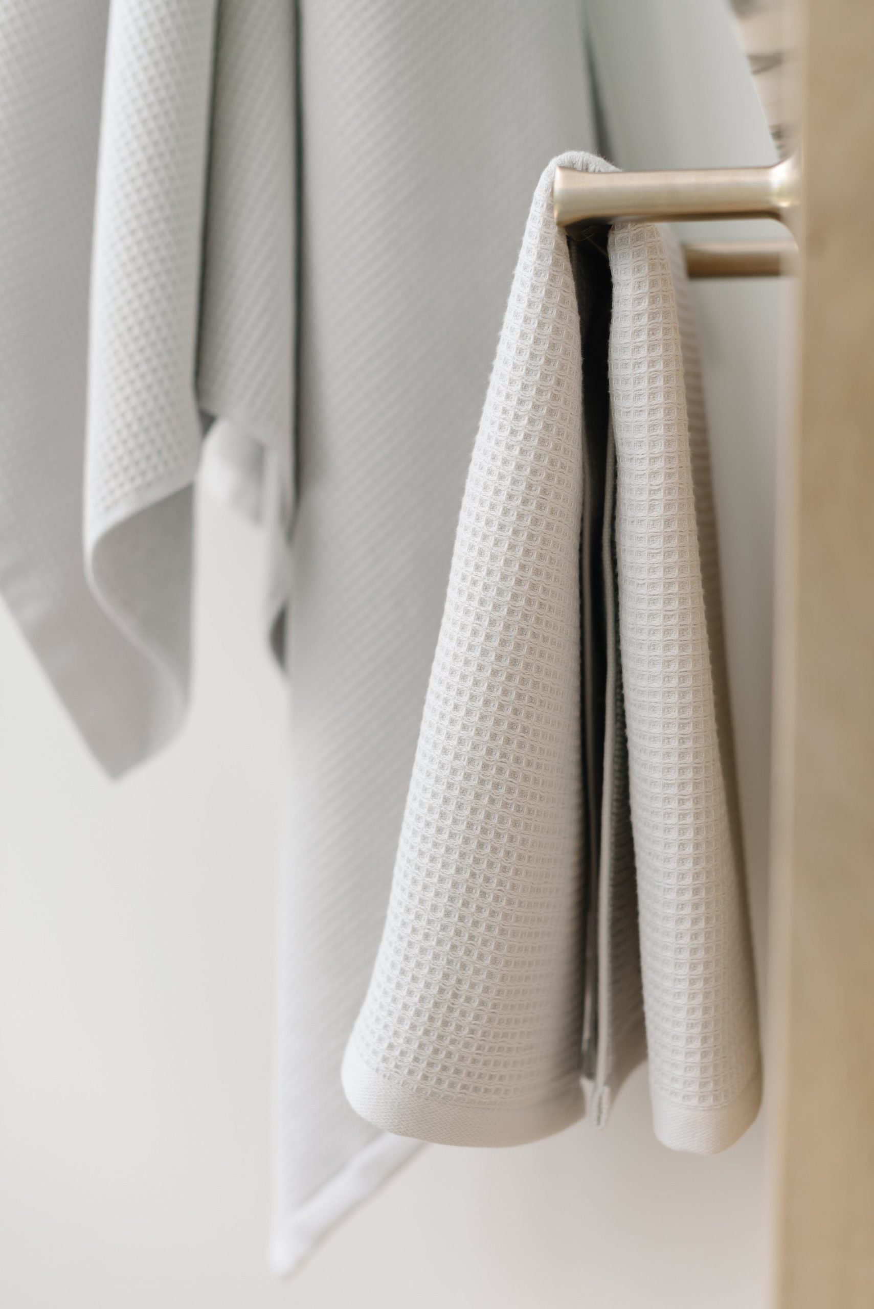 Waffle Bath Towel Set - Image 2