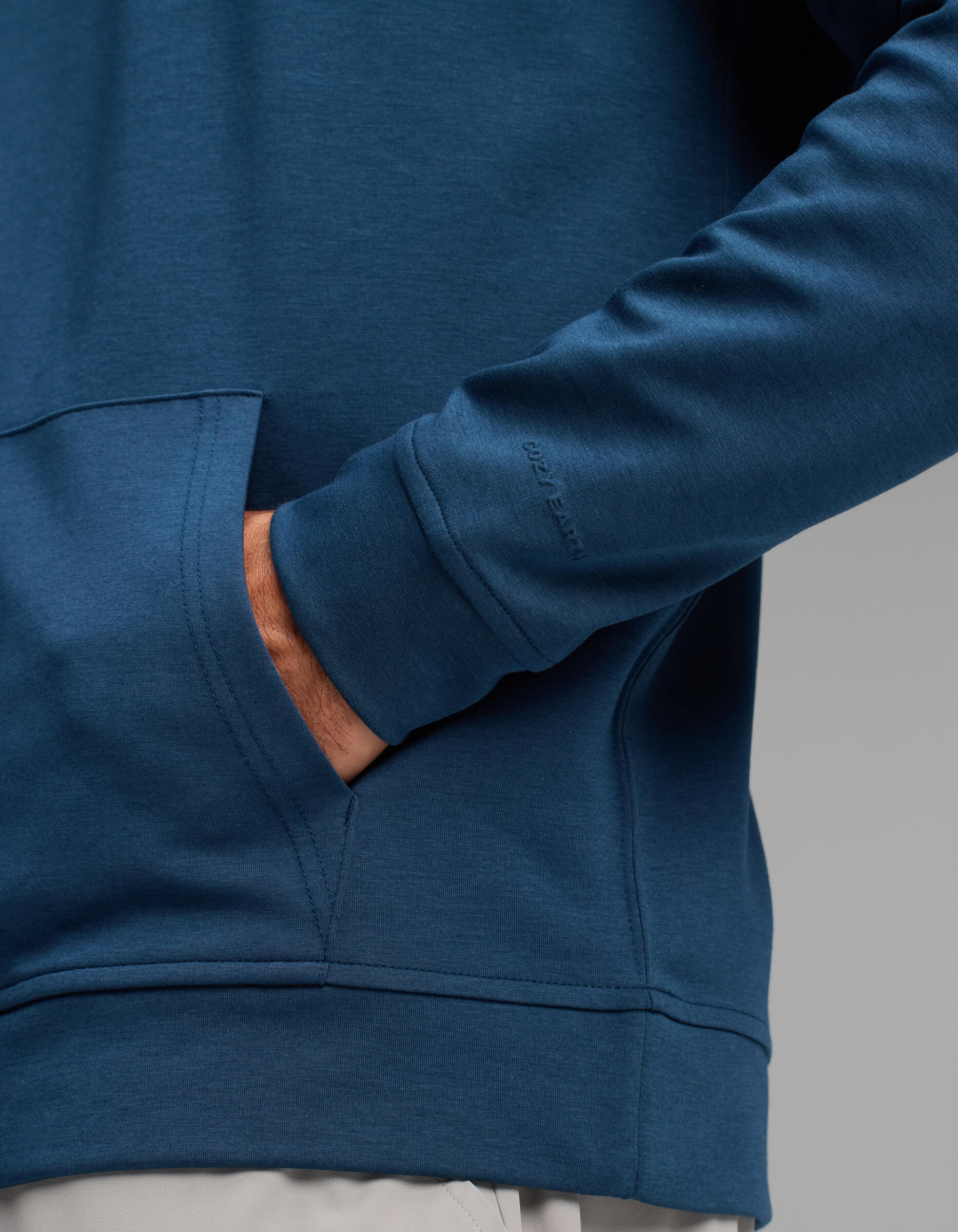 Men's Versa Hoodie - Image 4
